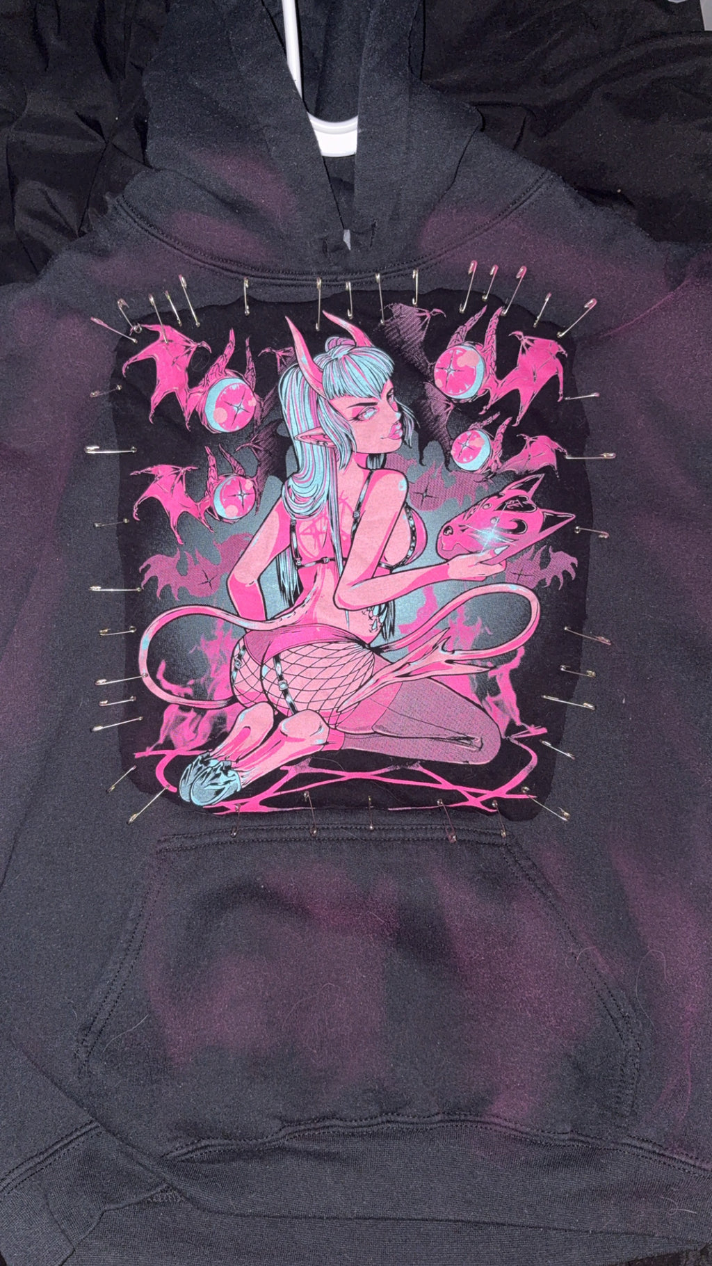 “Misfit” Size Large