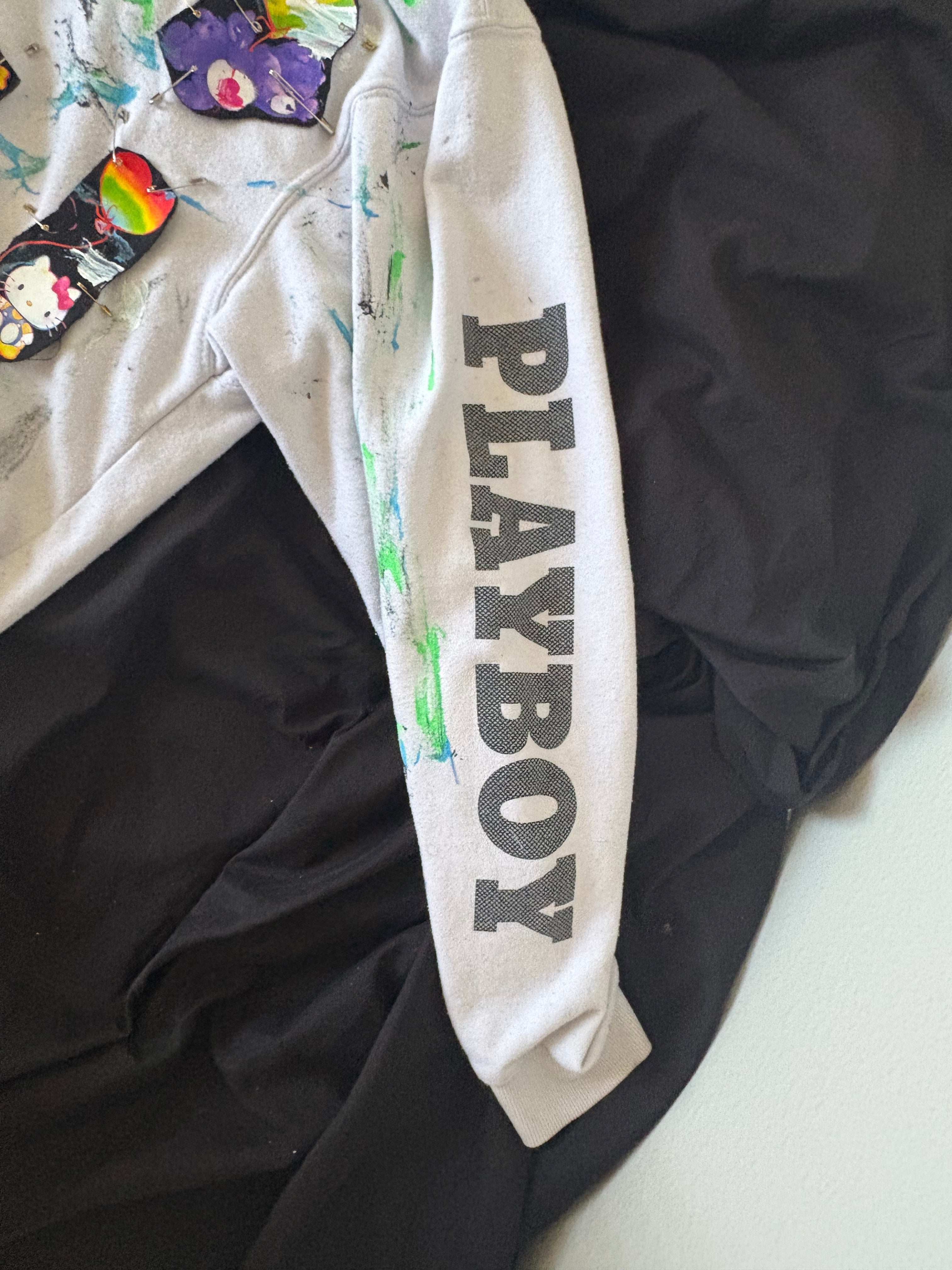 “CBxPBxHK” Size Large